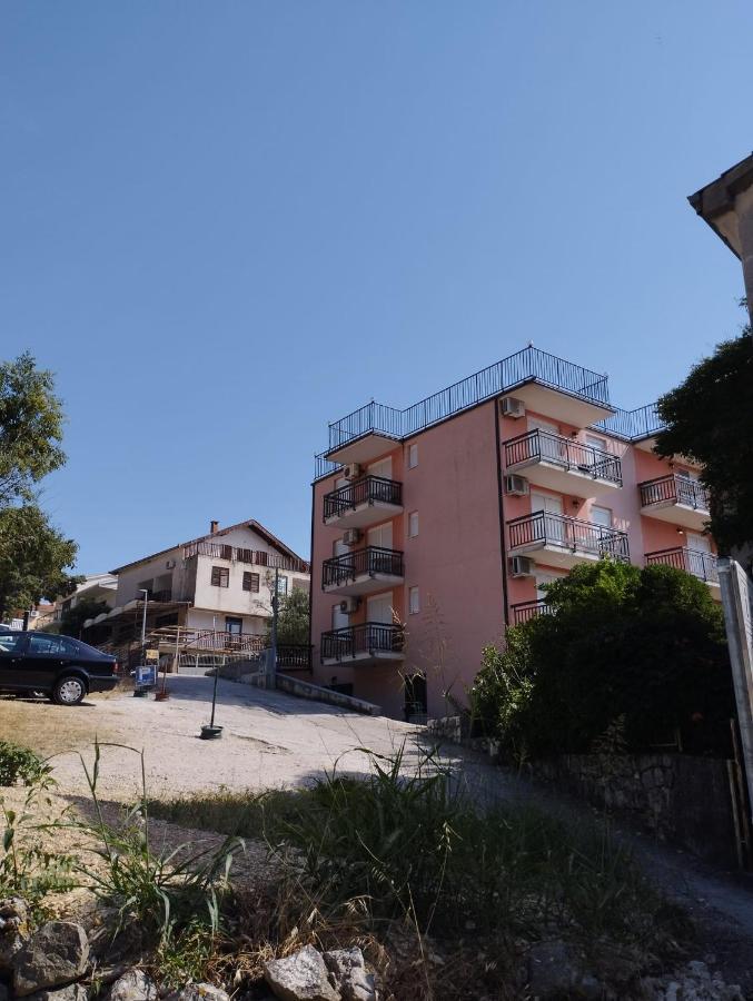 Apartments Jelena โปดาซา ภายนอก รูปภาพ