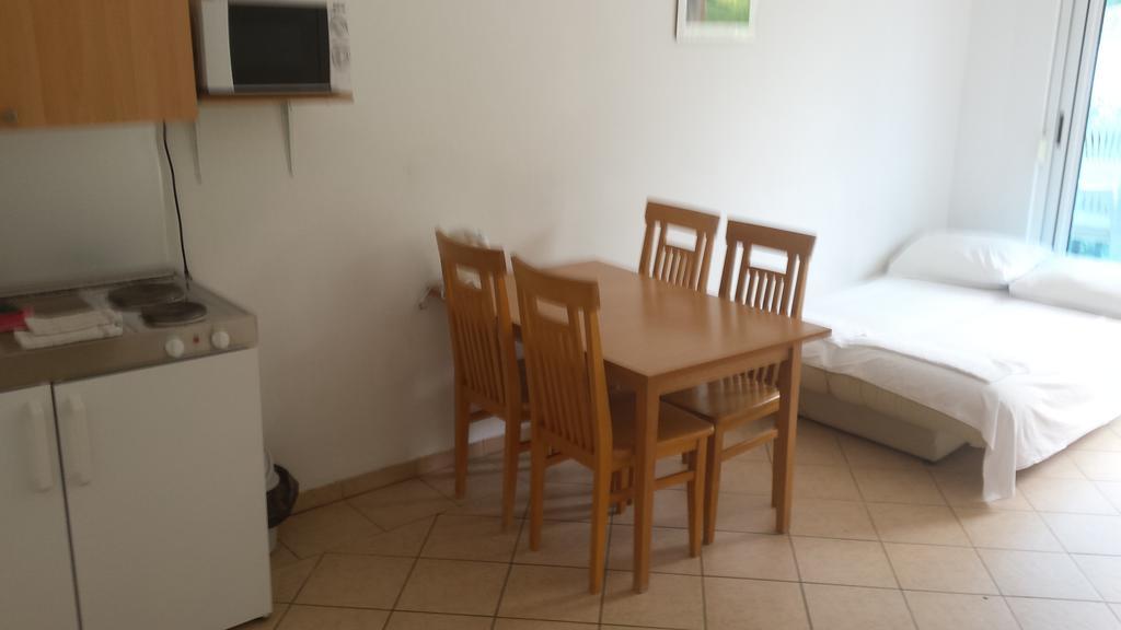 Apartments Jelena โปดาซา ภายนอก รูปภาพ