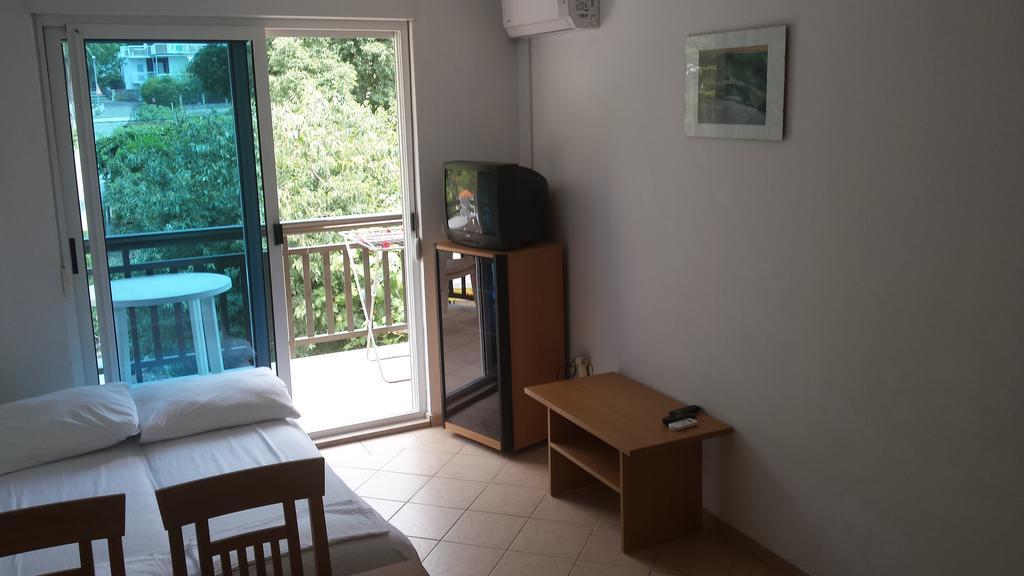 Apartments Jelena โปดาซา ภายนอก รูปภาพ