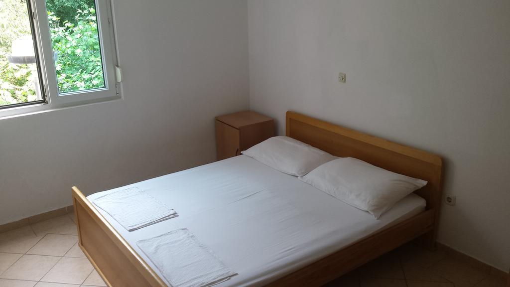 Apartments Jelena โปดาซา ภายนอก รูปภาพ
